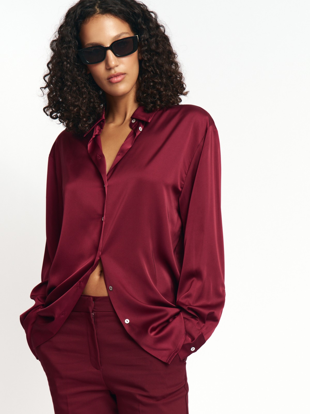 Офисная атласная рубашка