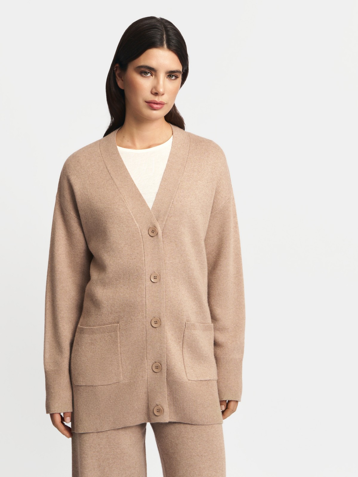 Трикотажный кардиган на пуговицах