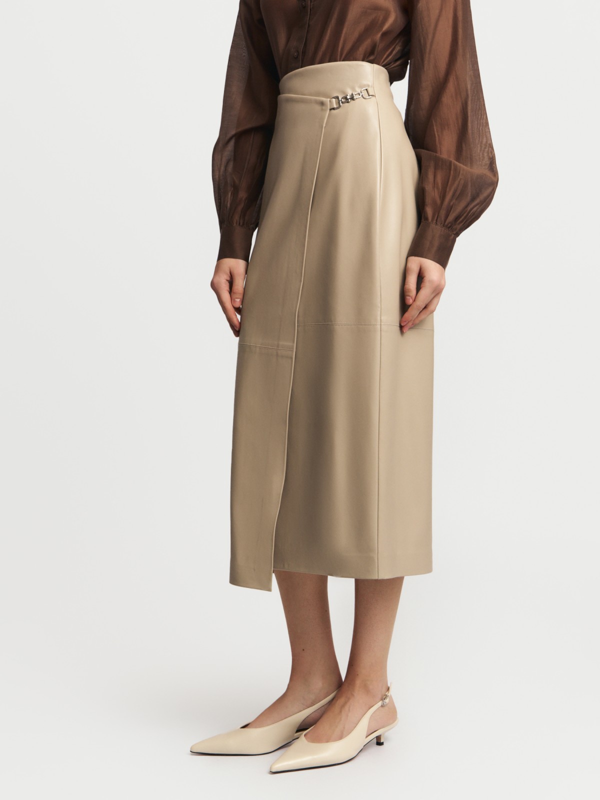 Юбка из экокожи с запахом