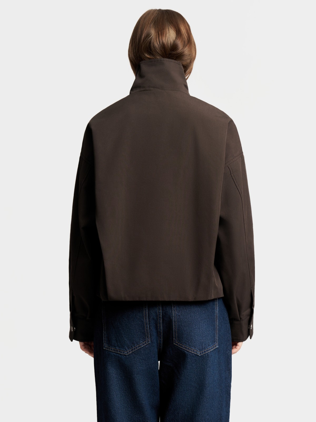 Куртка-ветровка с воротником