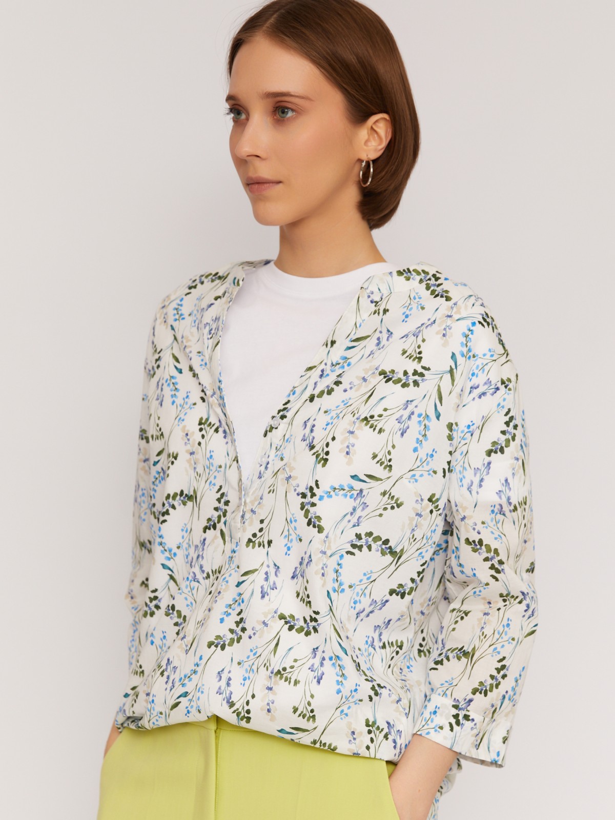 Блузка из хлопка с растительным принтом