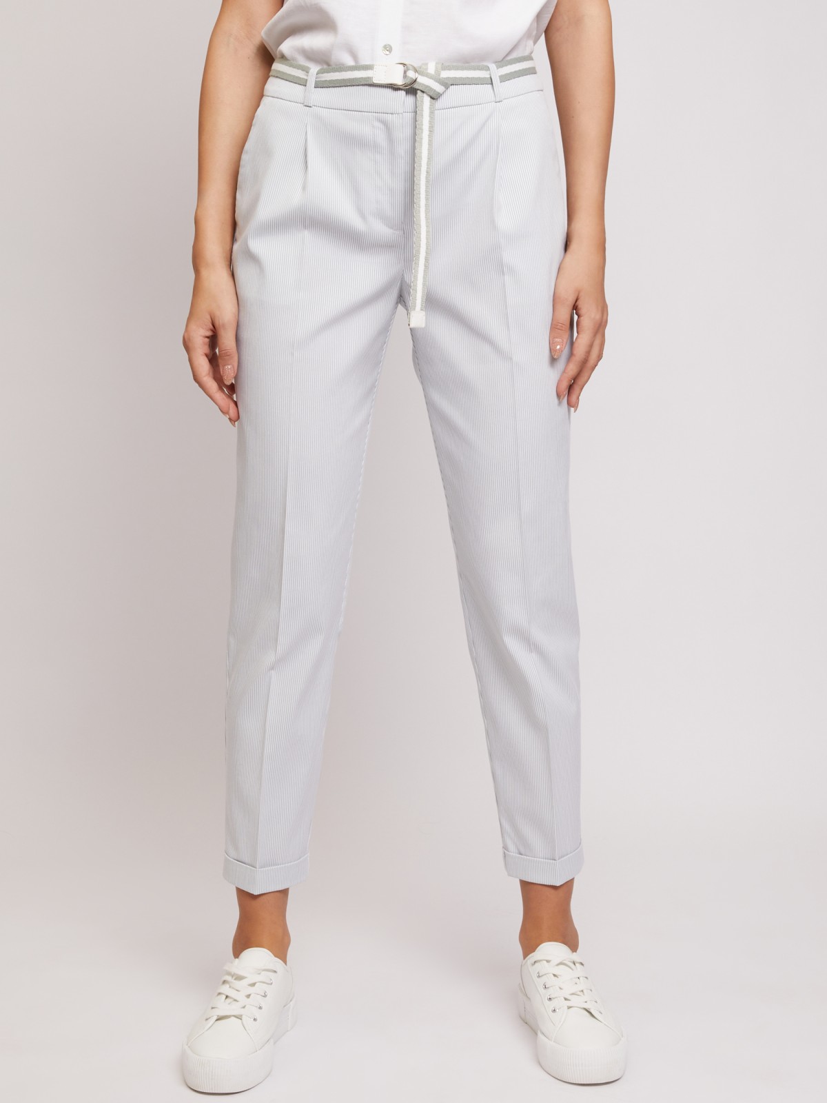 Брюки в тонкую полоску Брюки в тонкую полоску