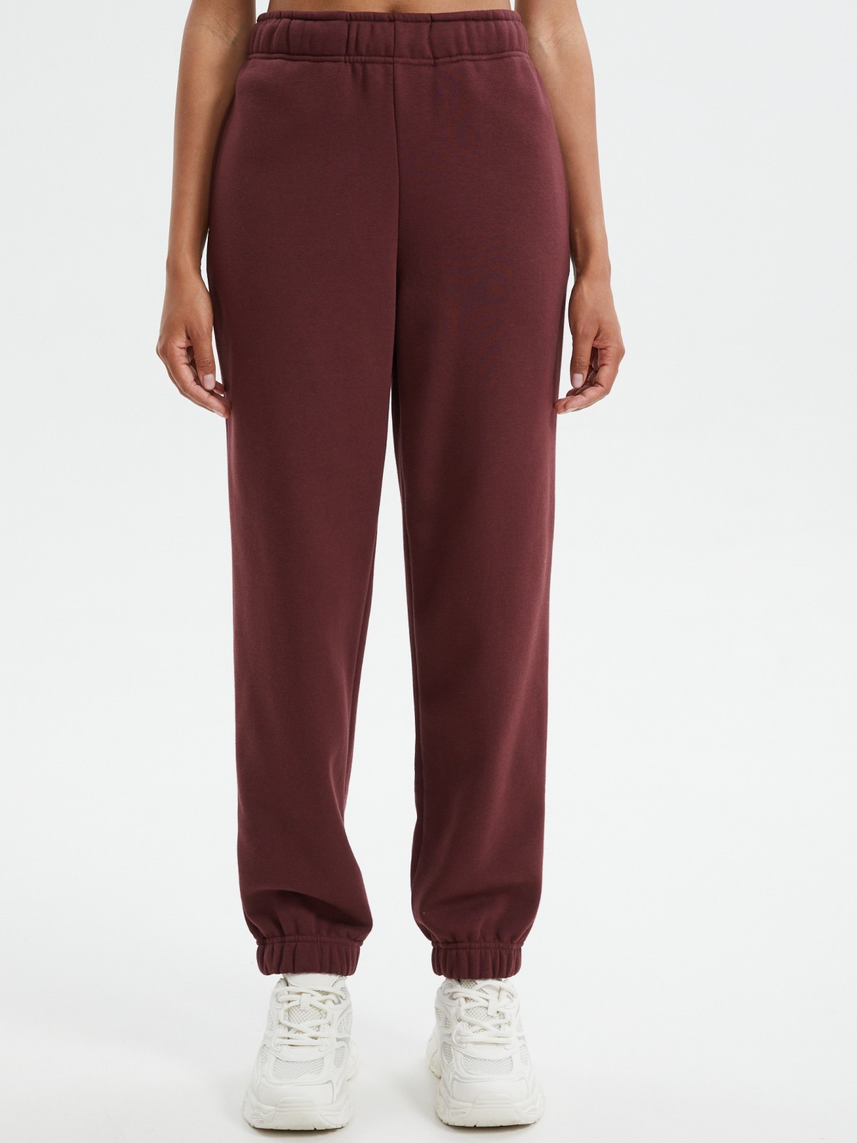 Утеплённые брюки-джоггеры на резинке