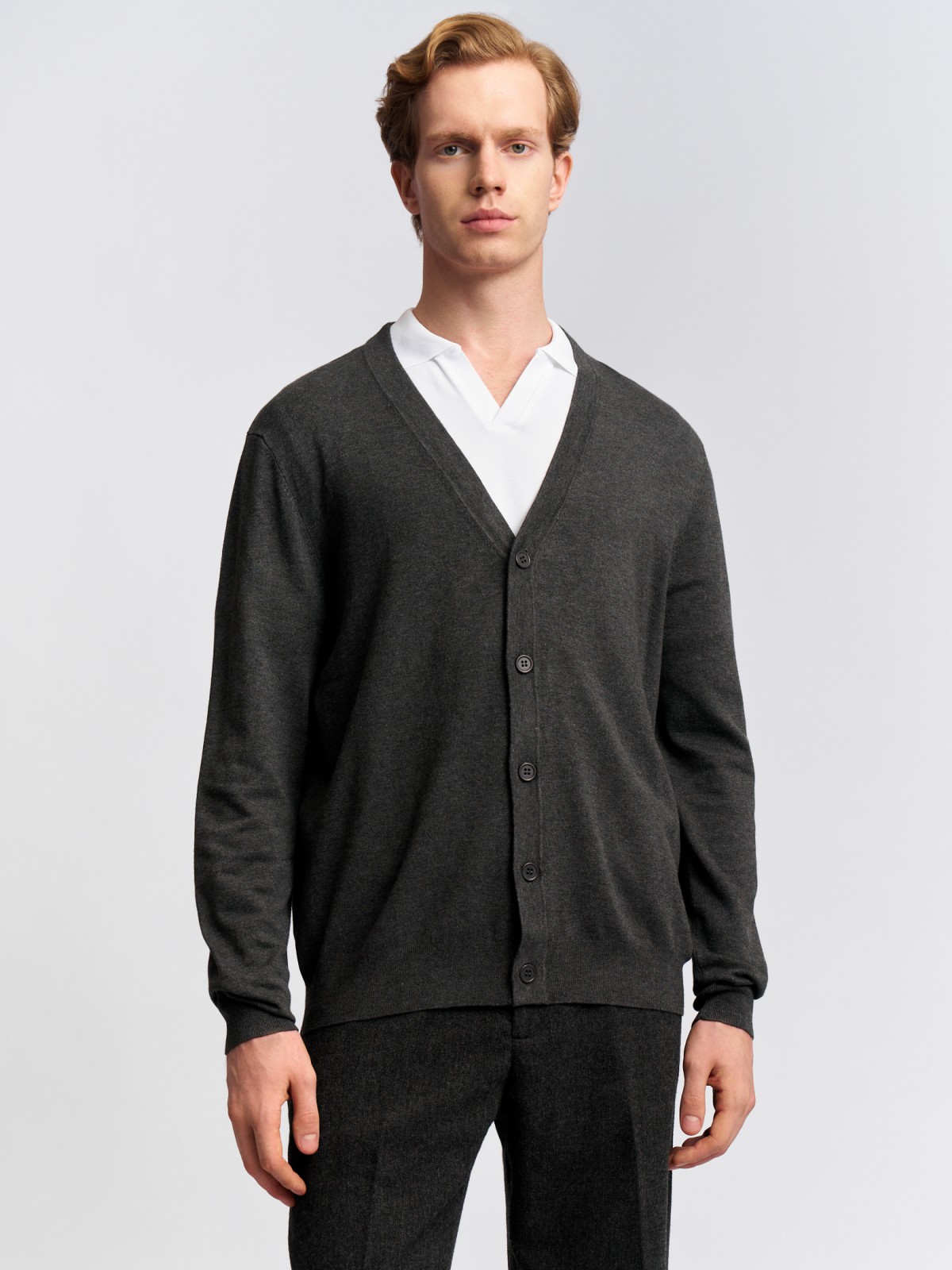 Трикотажный кардиган на пуговицах