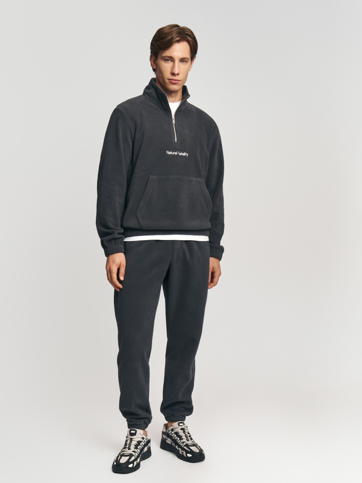 Тёплые брюки-джоггеры из флиса 1199₽