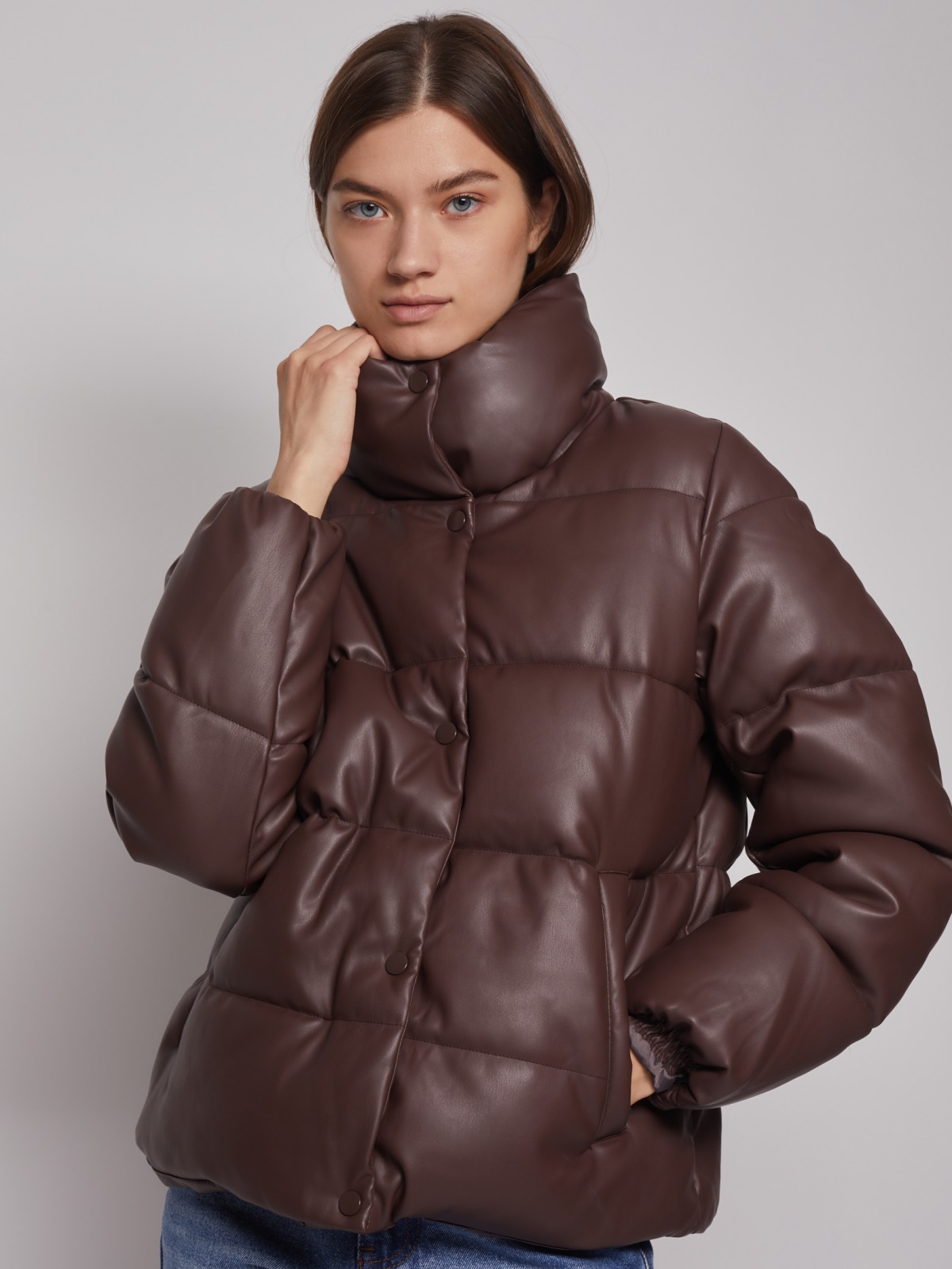 Куртка из экокожи с высоким воротником zolla 022335102094, цвет коричневый, размер XS - фото 5