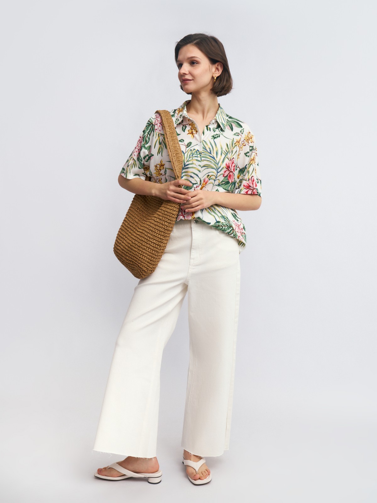 Рубашка из вискозы с тропическим принтом