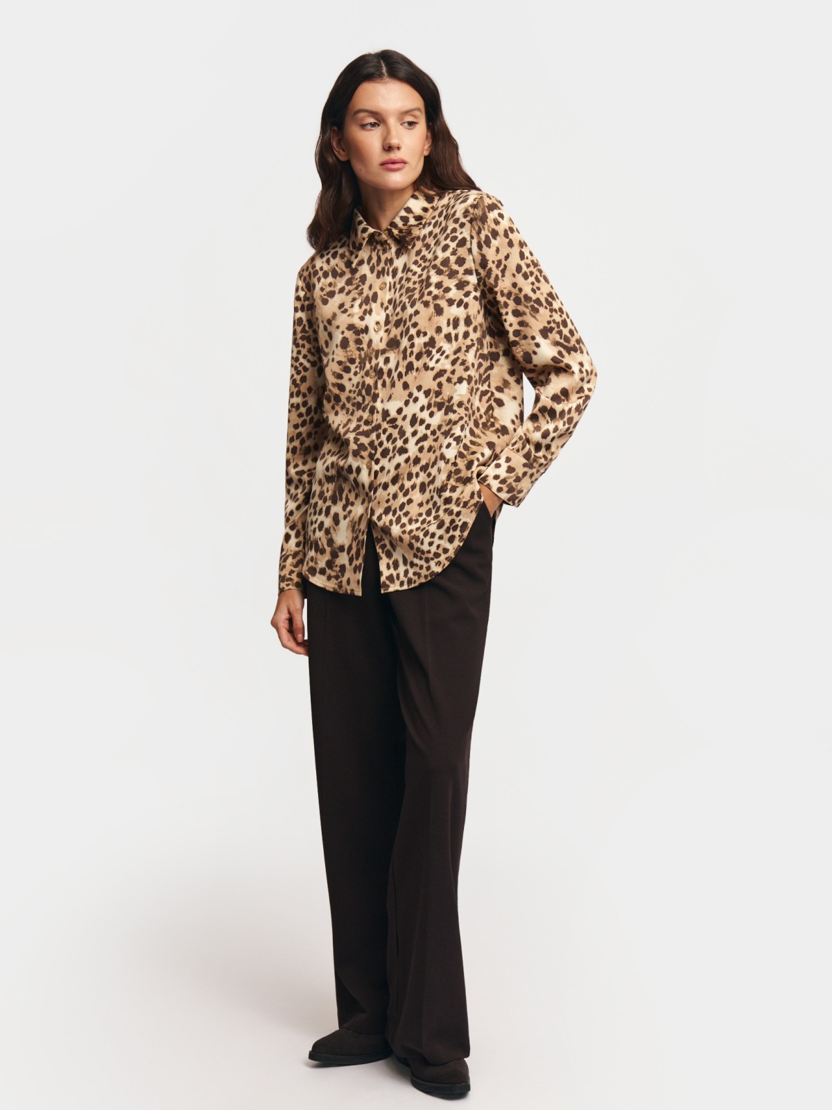 Атласная рубашка с длинным рукавом и принтом