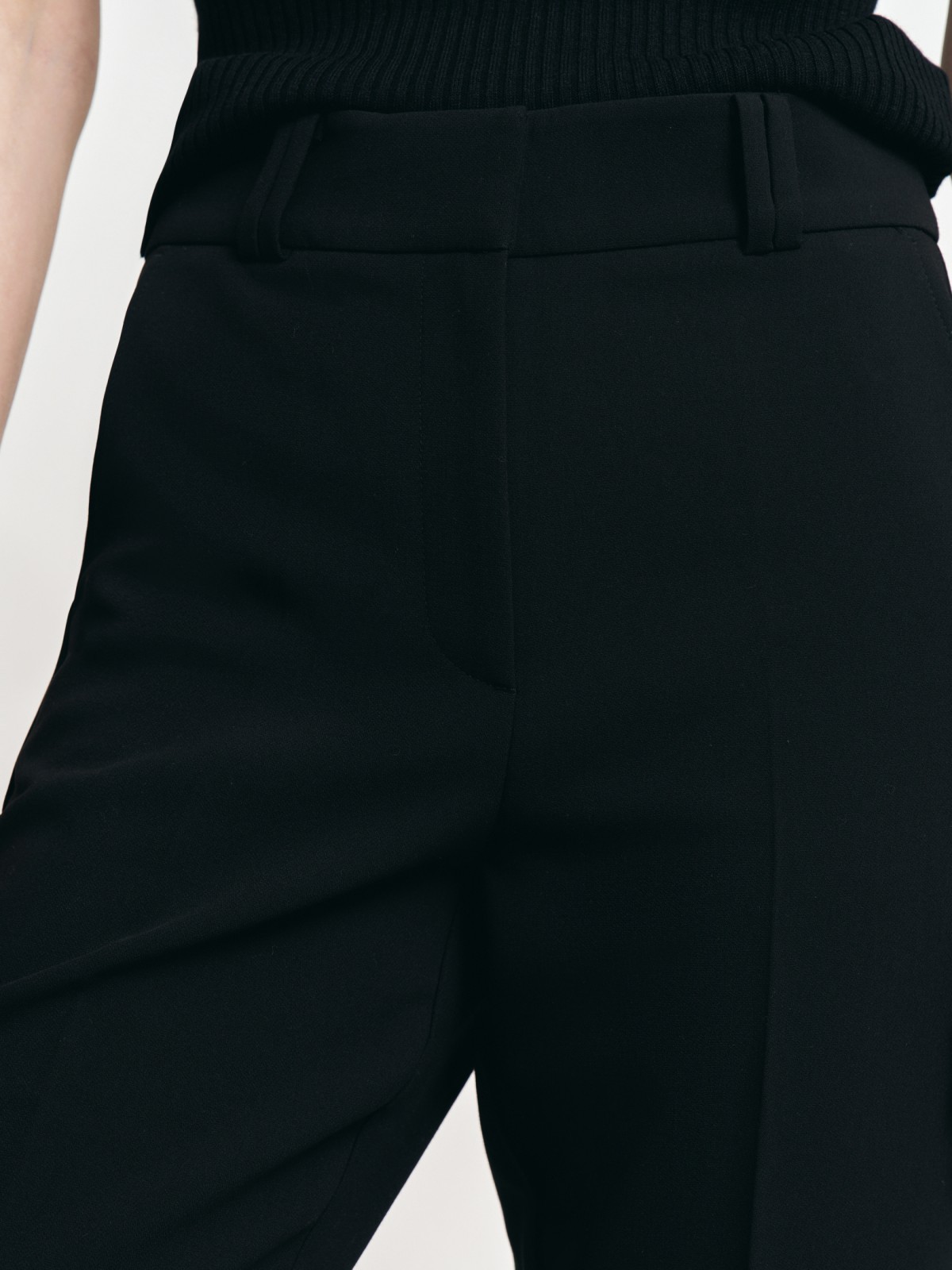 Брюки фасона Bootcut со стрелками