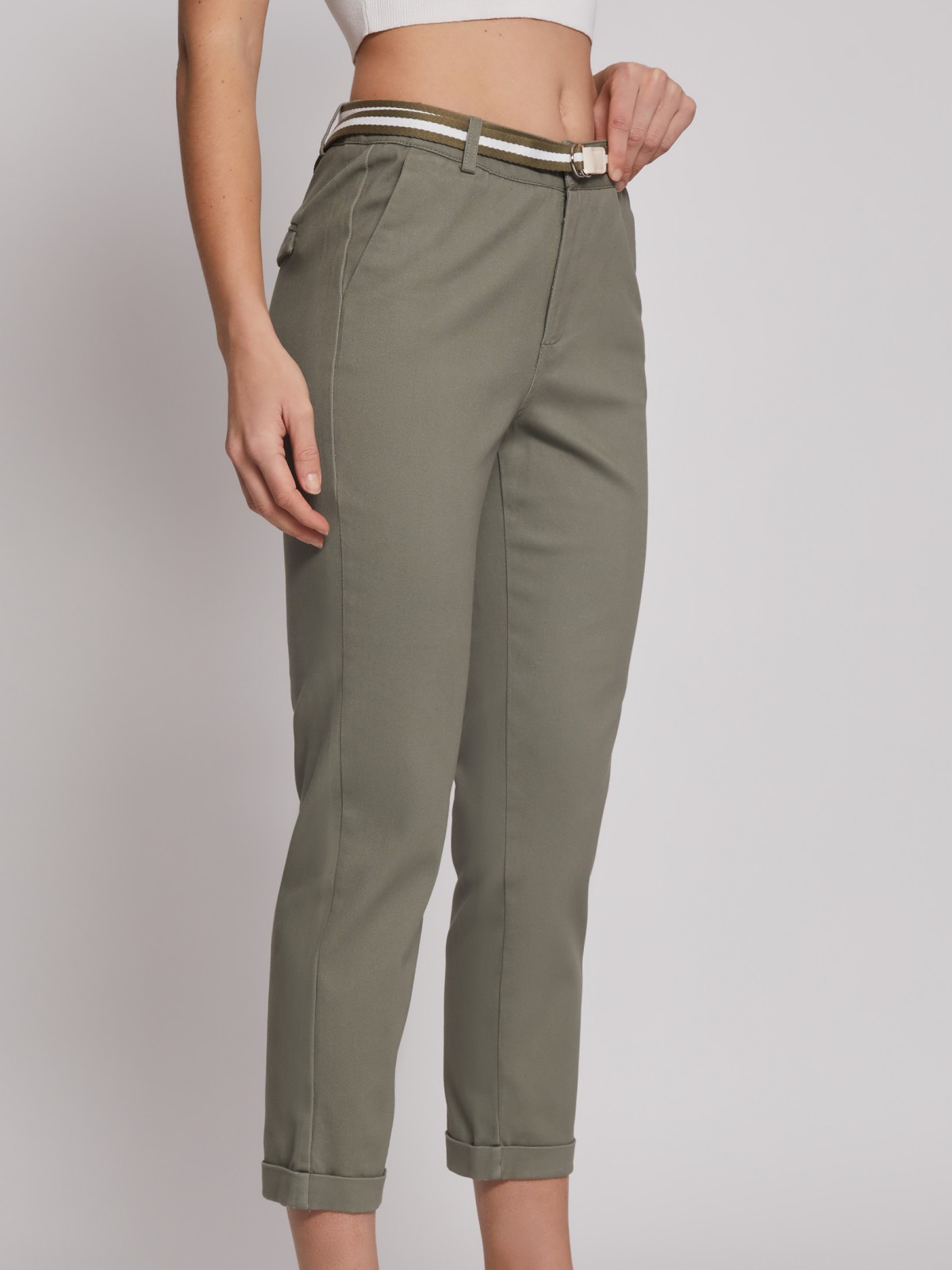 Брюки-чинос с ремнём