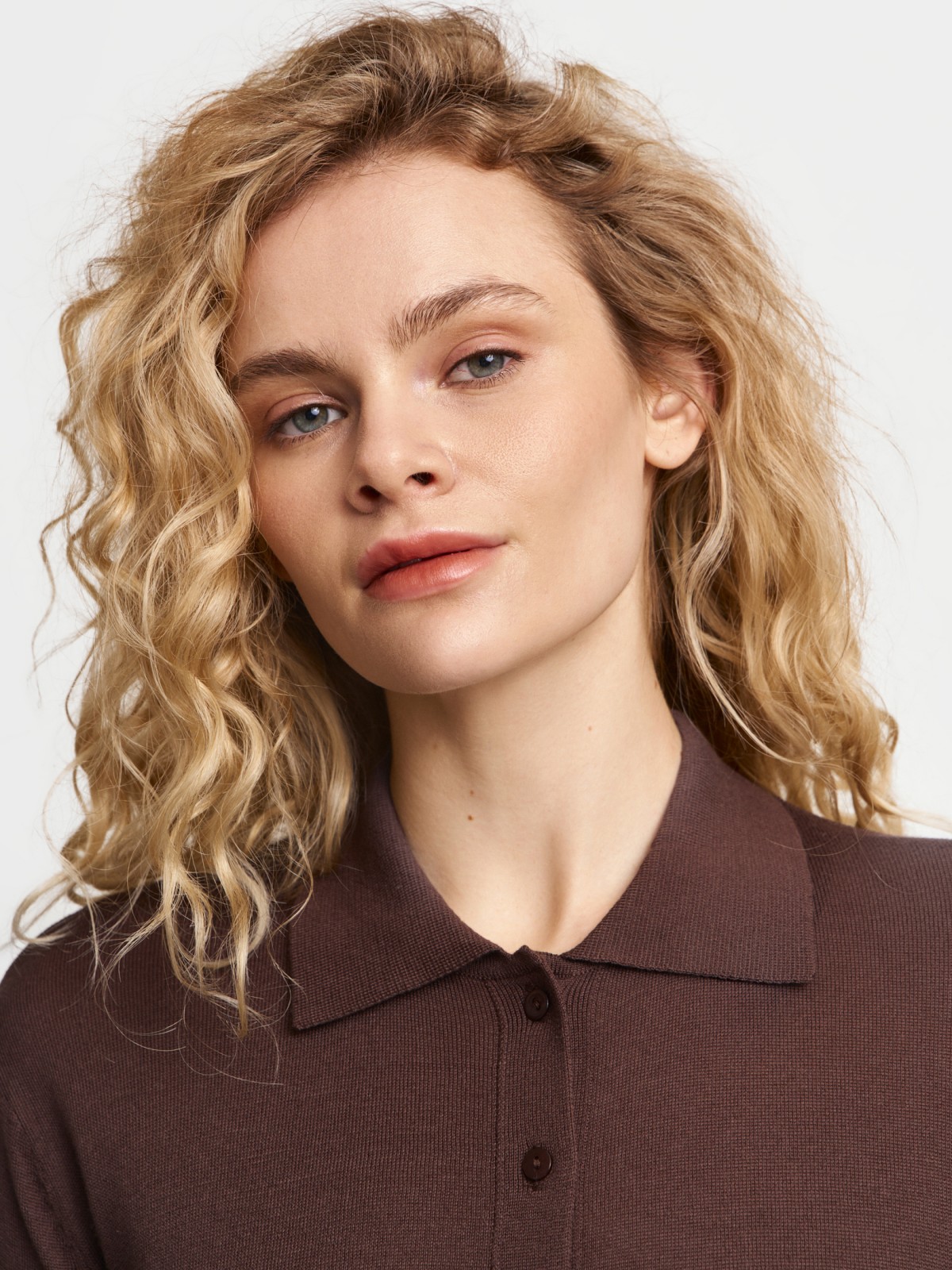 Трикотажный кардиган с воротником