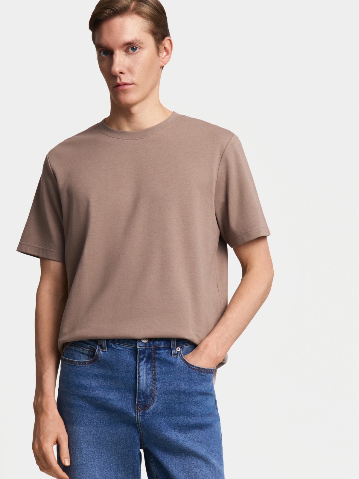 Футболка из хлопка с коротким рукавом