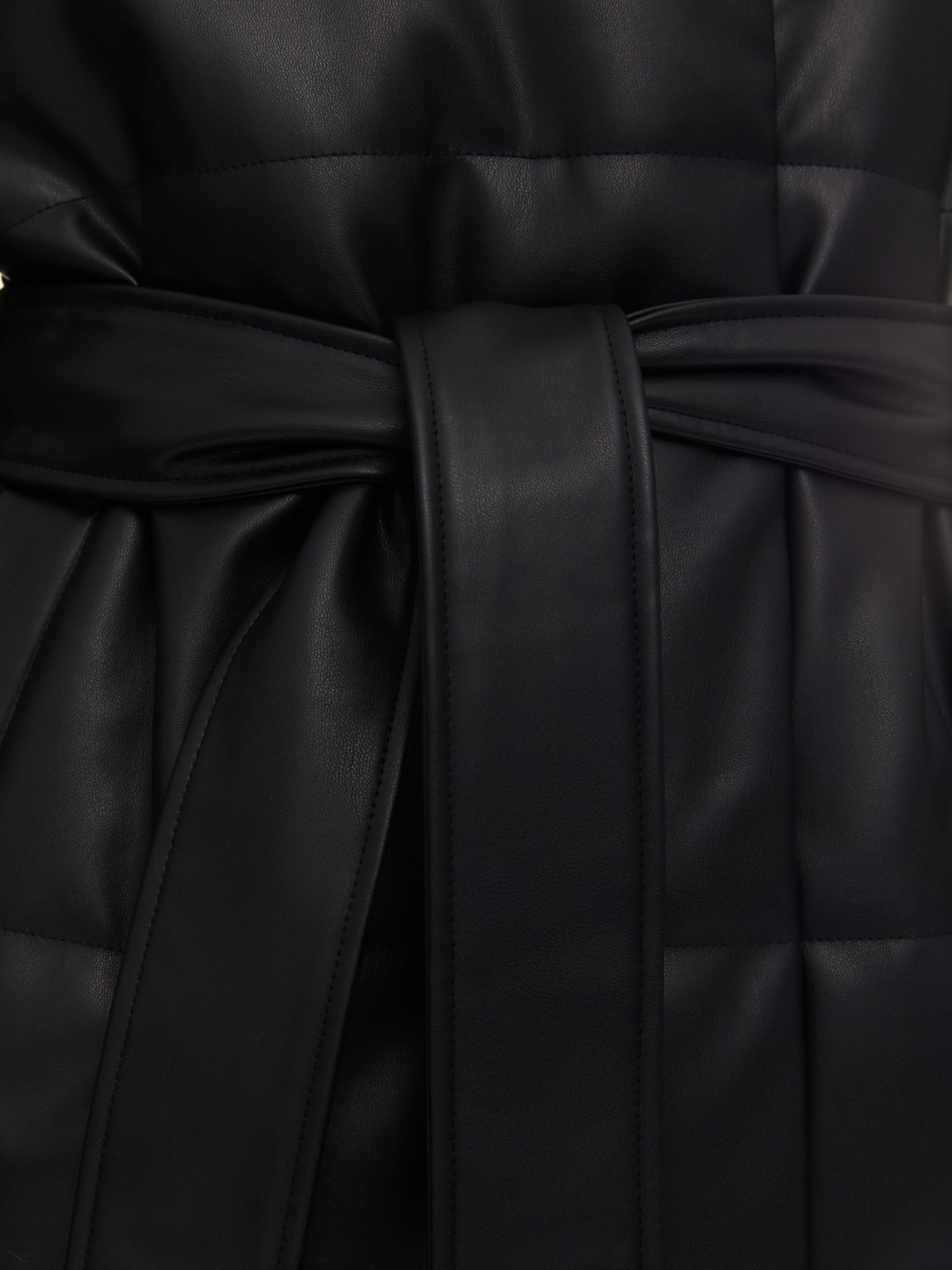 Тёплая дутая куртка из экокожи с высоким воротником и поясом zolla 02412512N104, цвет черный, размер XS - фото 4
