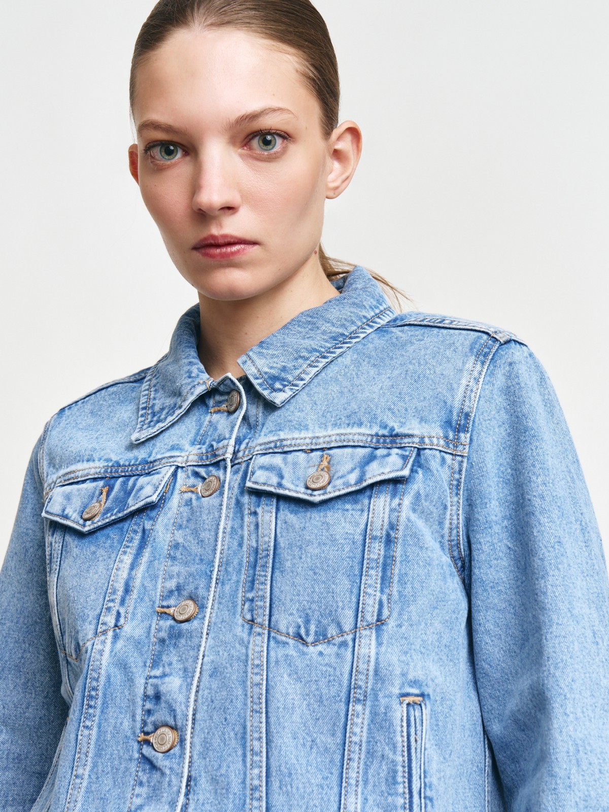 Джинсовая куртка прямого силуэта из хлопка