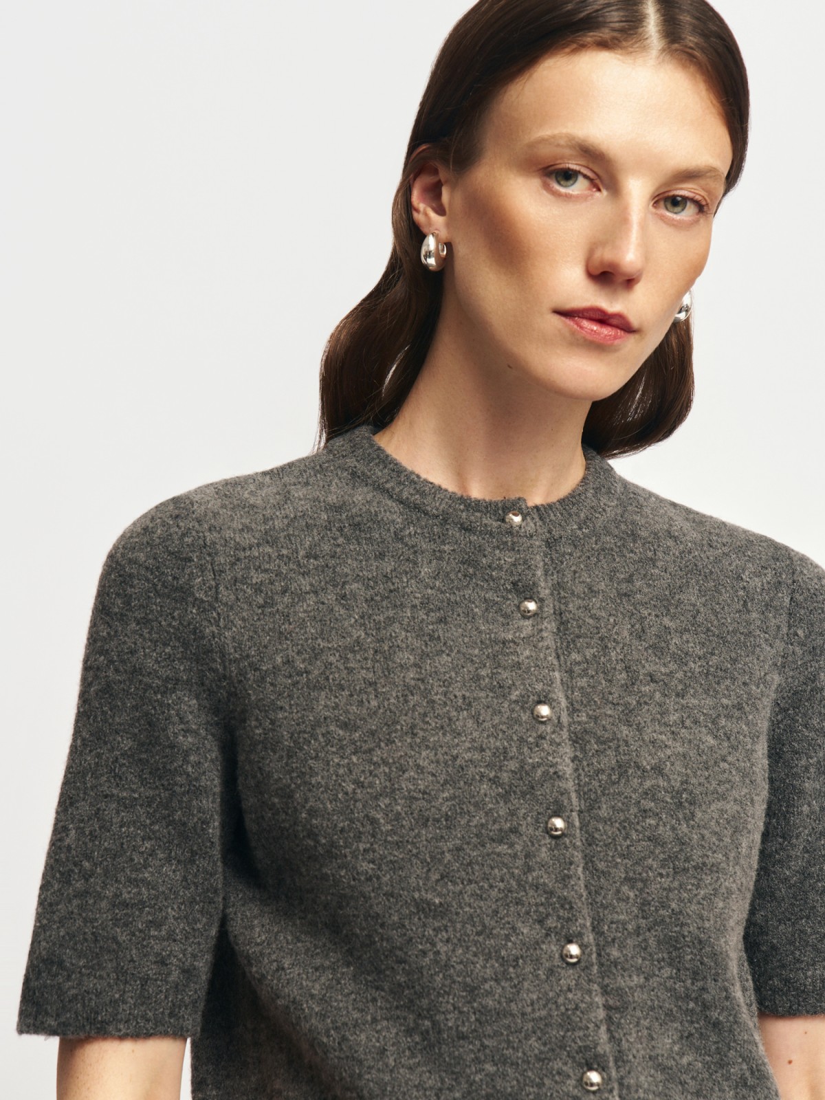 Кардиган-жакет с коротким рукавом 2599₽