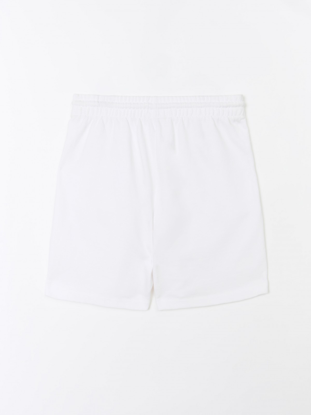 Трикотажные шорты с карманами