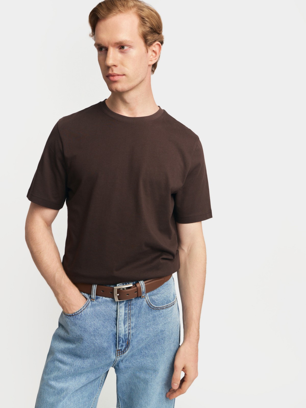 Однотонная футболка из хлопка