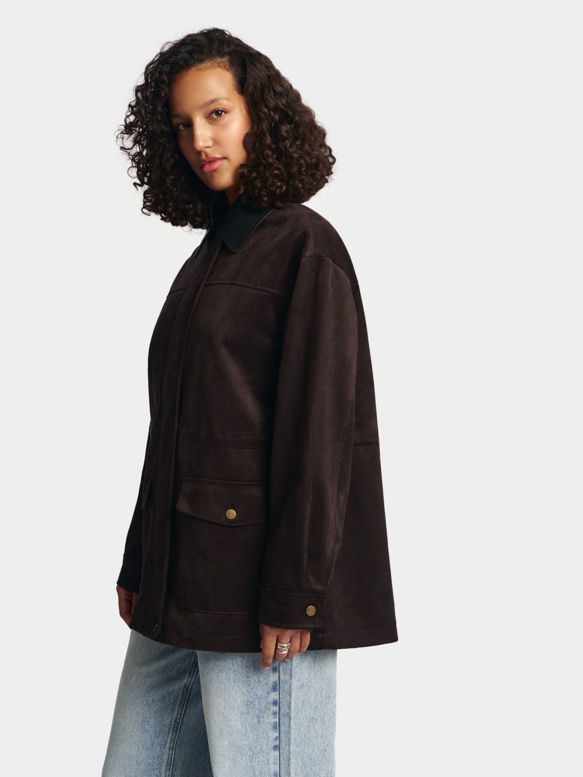 Куртка из экозамши с воротником