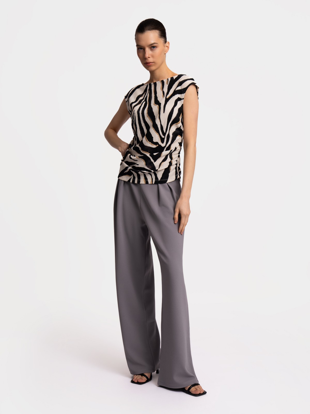 Футболка-топ с драпировкой