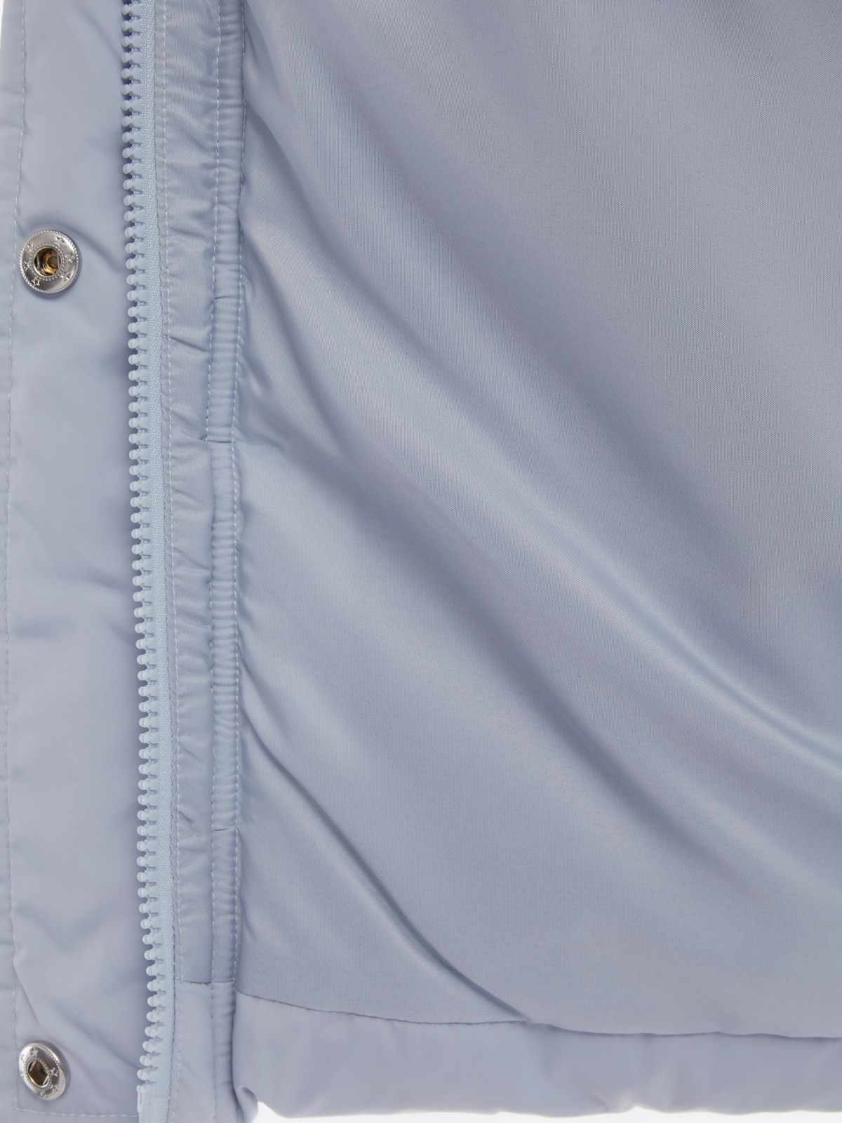 Тёплая укороченная дутая куртка с капюшоном zolla 024125112434, цвет светло-голубой, размер XS - фото 5