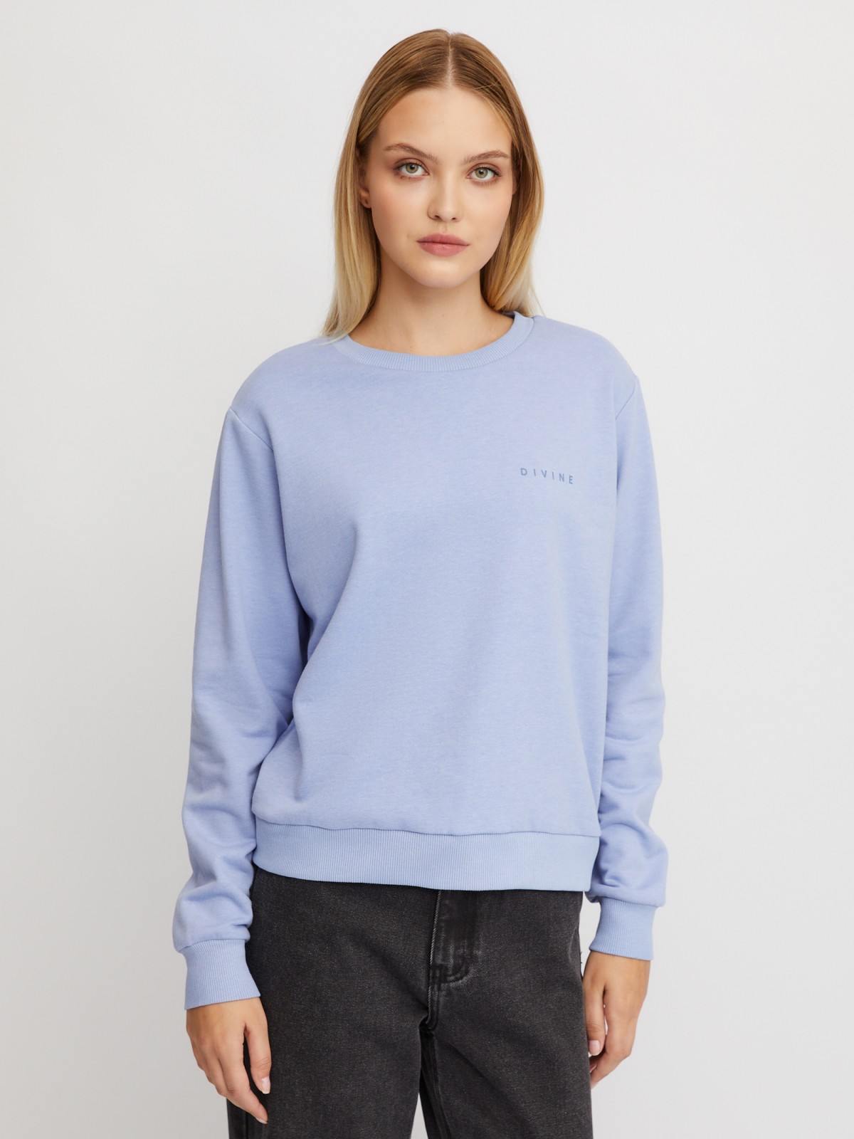 Утеплённый свитшот с принтом-надписью