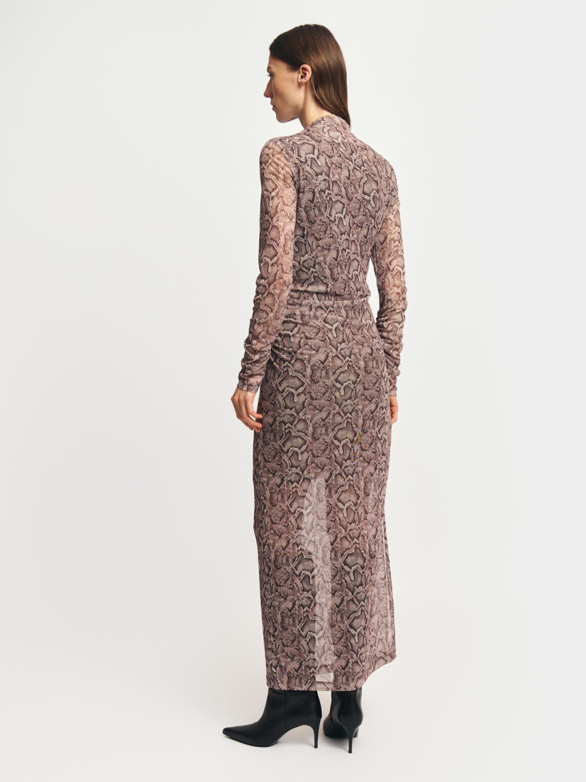 Платье из сетки с принтом и драпировками