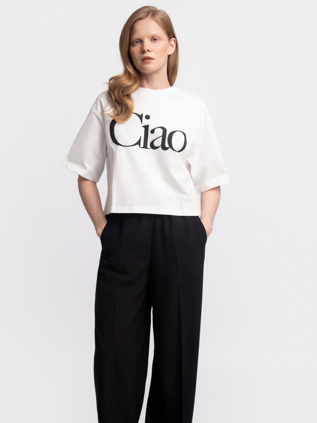 Короткая оверсайз футболка из хлопка