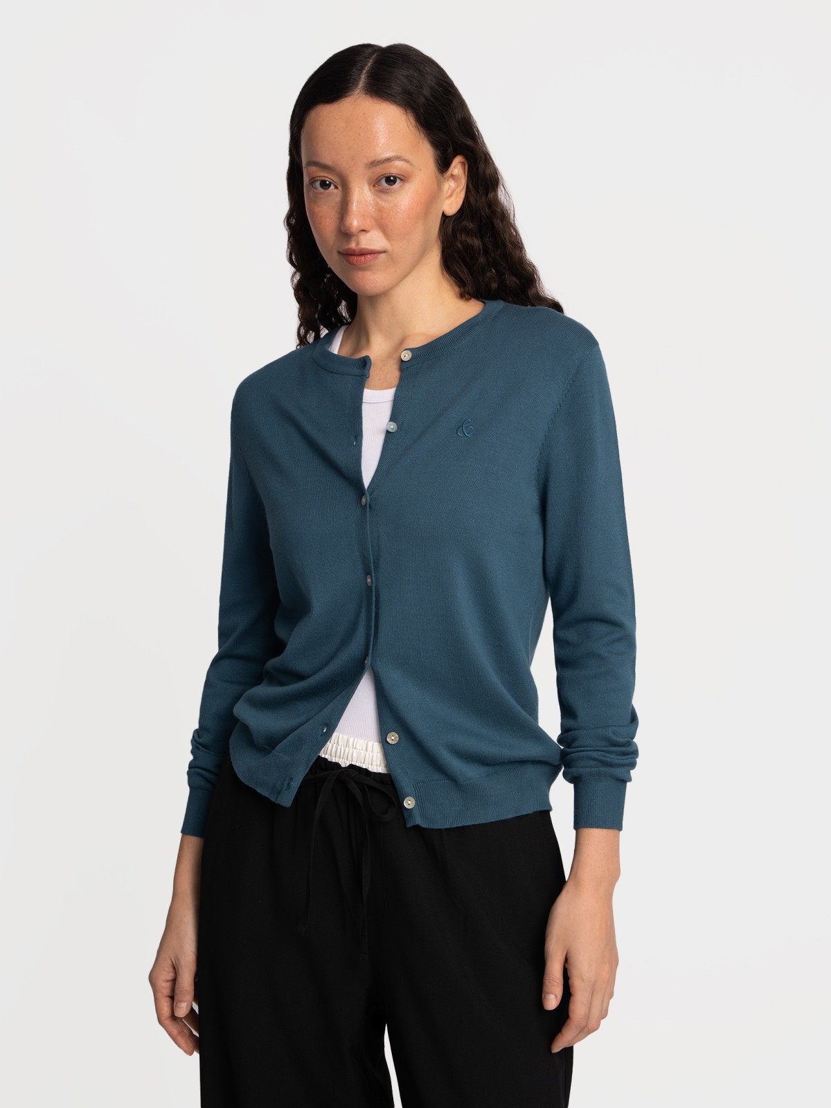 Трикотажный кардиган на пуговицах