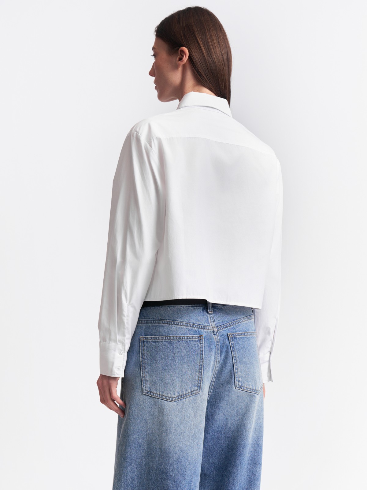 Укороченная рубашка прямого силуэта