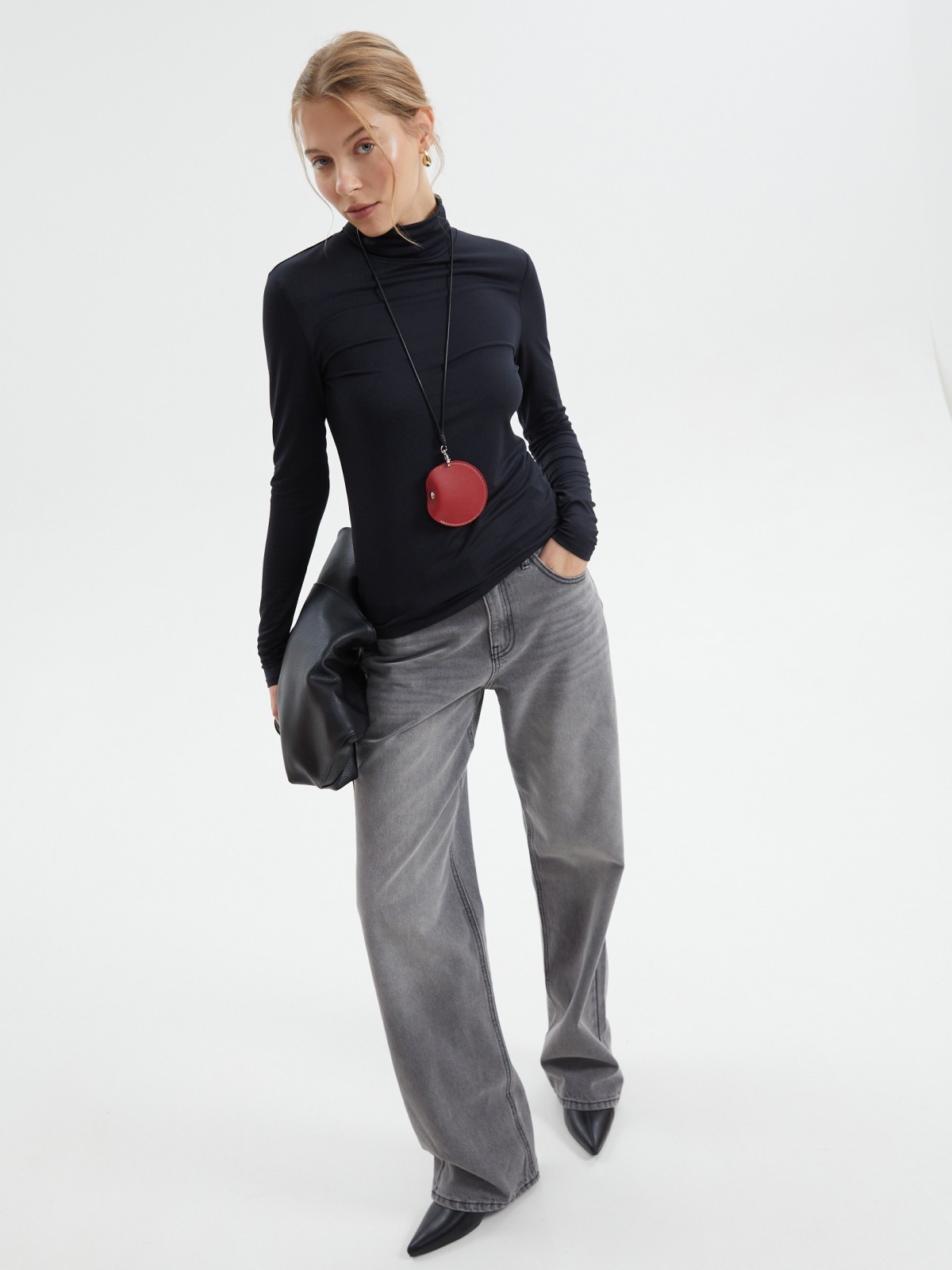 Трикотажная водолазка с горлом