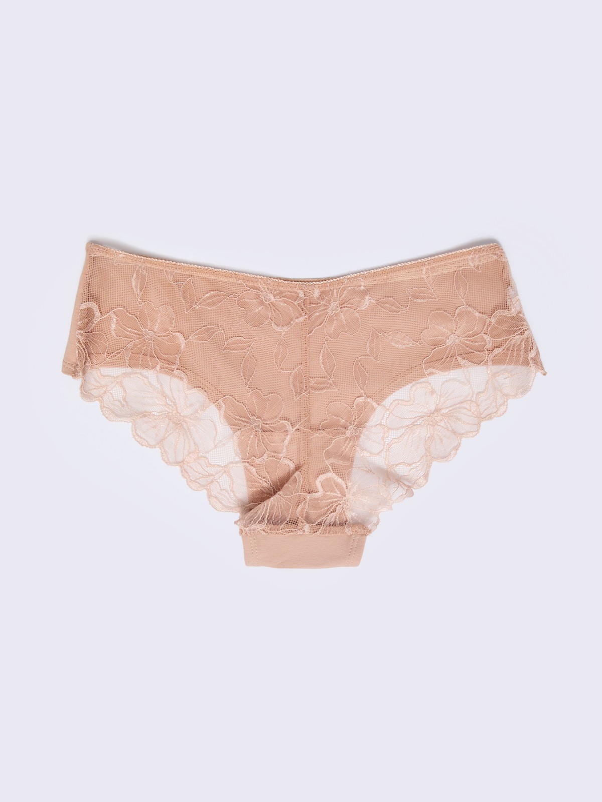 Набор трусов с кружевом (3 шт. в комплекте)