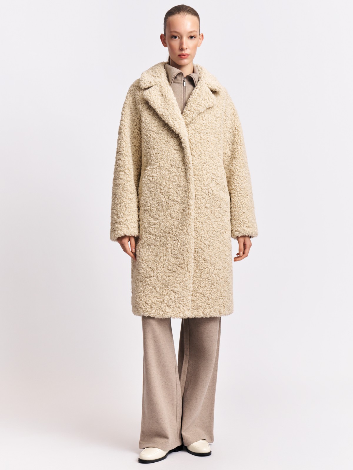 Длинное пальто-шуба из экомеха