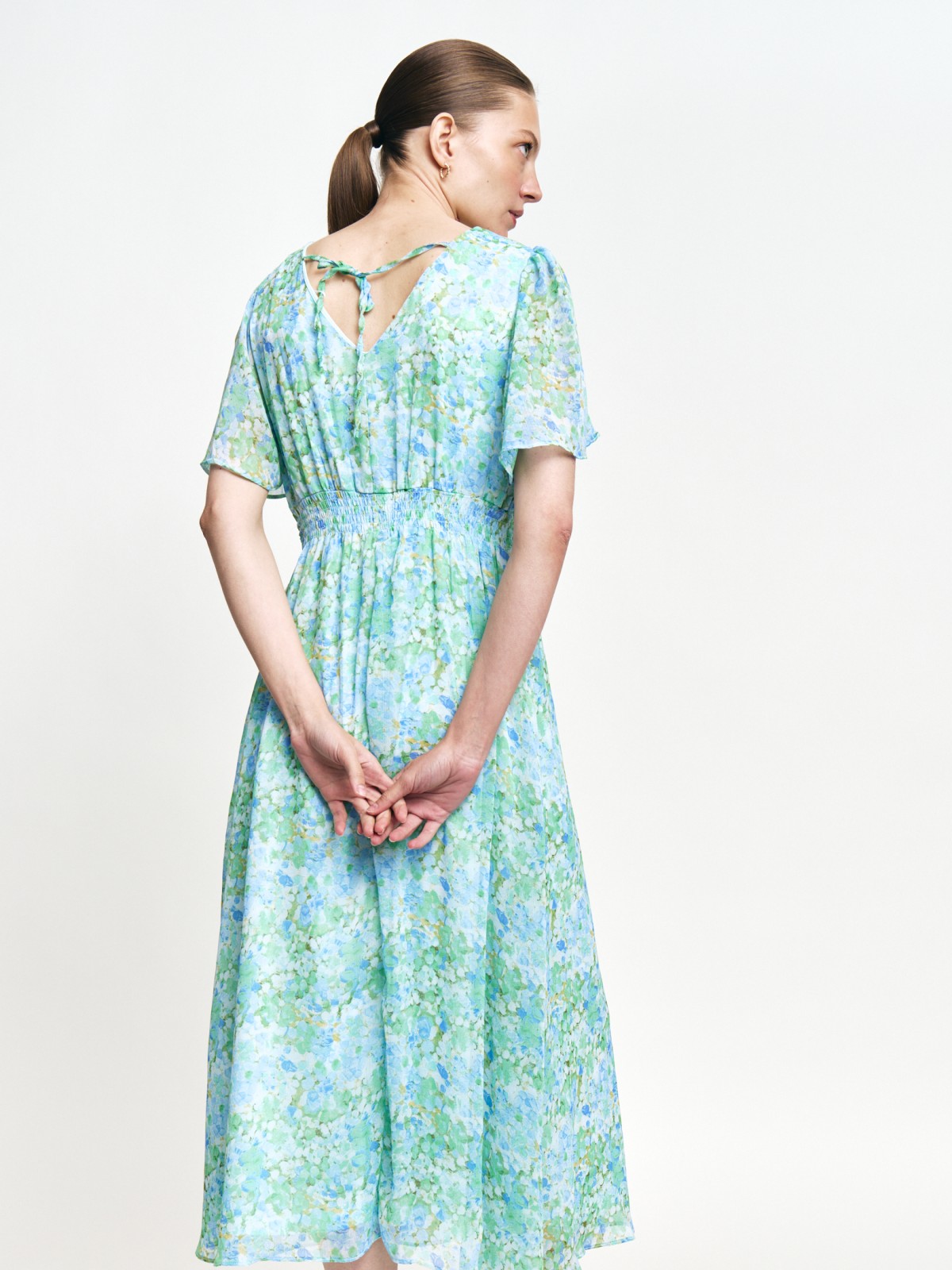 Шифоновое платье с цветочным принтом и люрексом