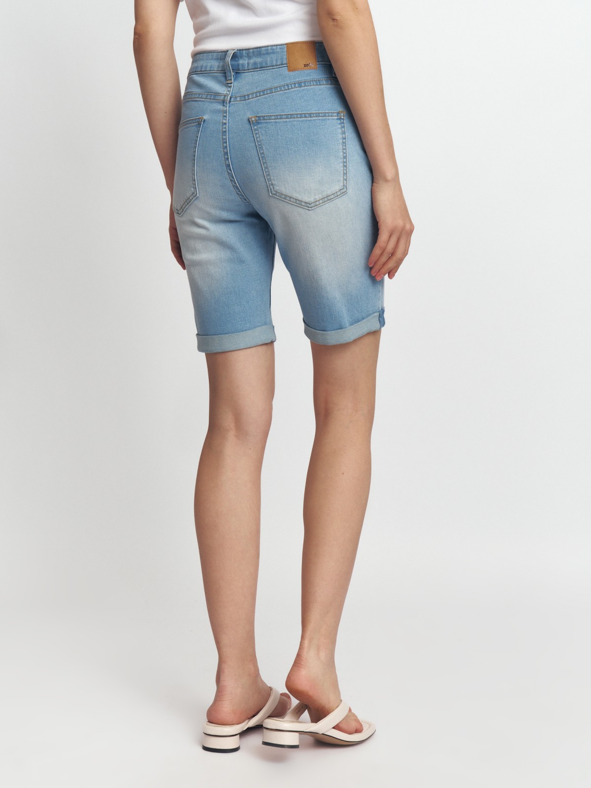 Джинсовые удлинённые шорты с отворотами