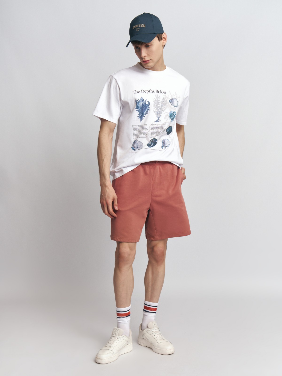 Трикотажные шорты на резинке 1099₽