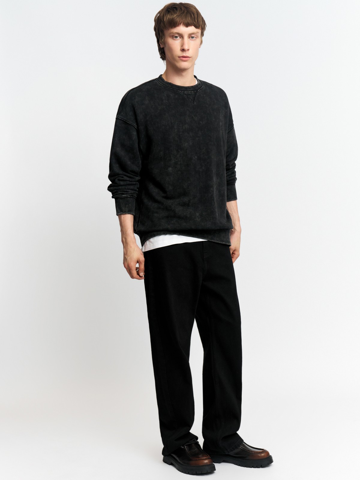 Трикотажный свитшот однотонный