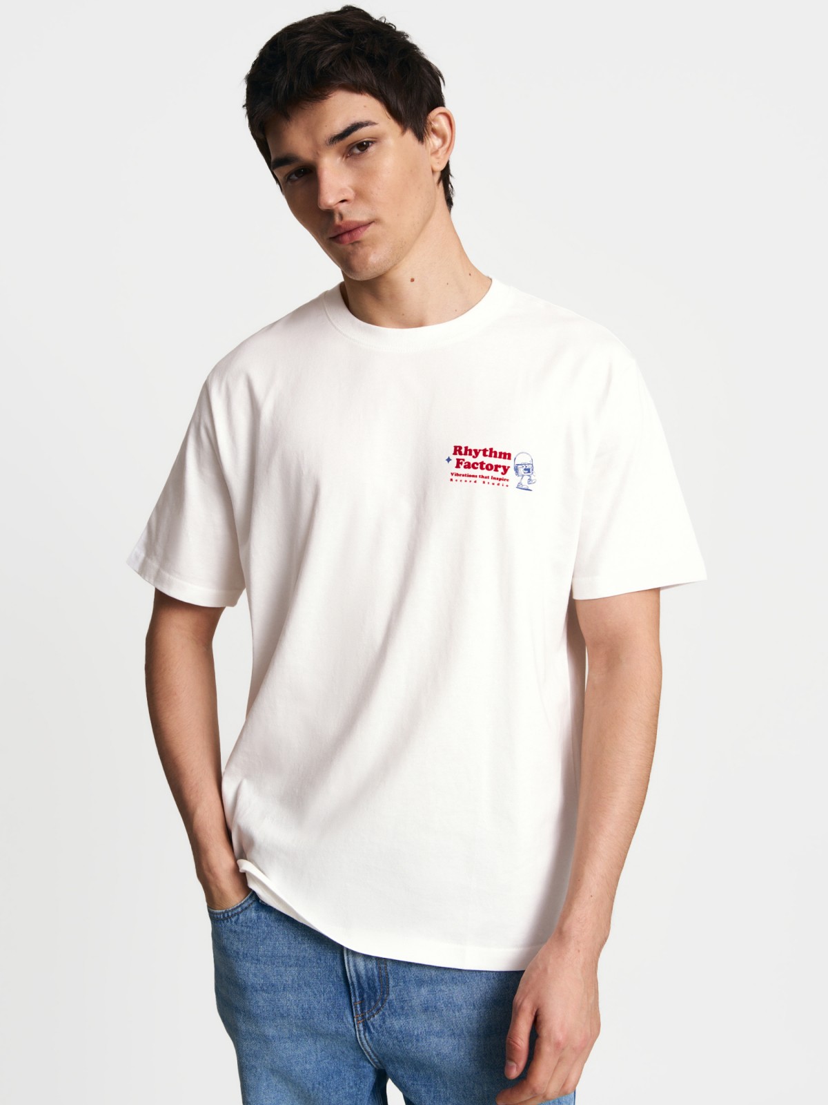 Футболка с короткими рукавами 1399₽