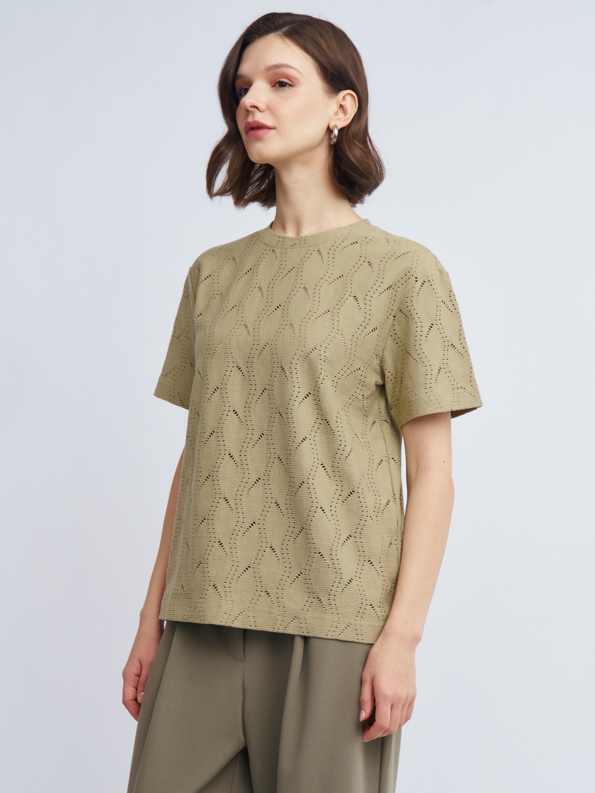 Ажурная футболка из хлопка