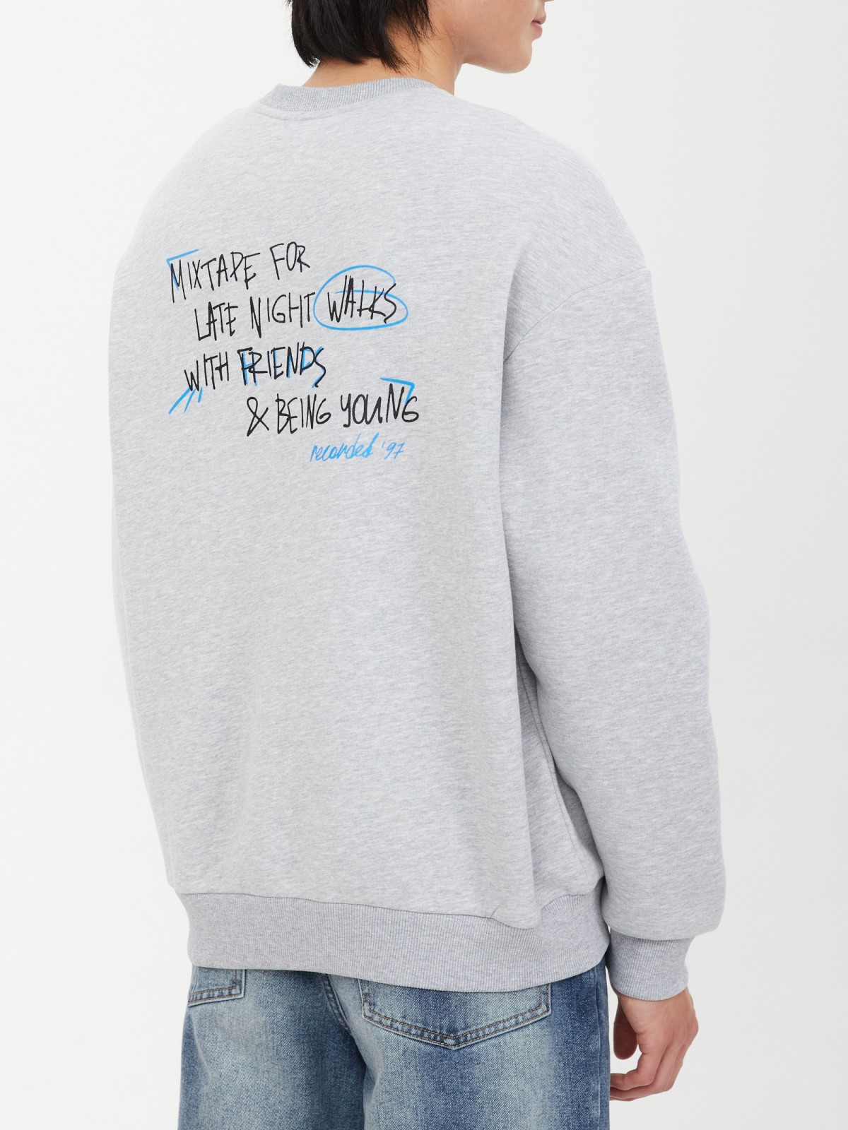 Трикотажный свитшот с принтом-надписью на спине