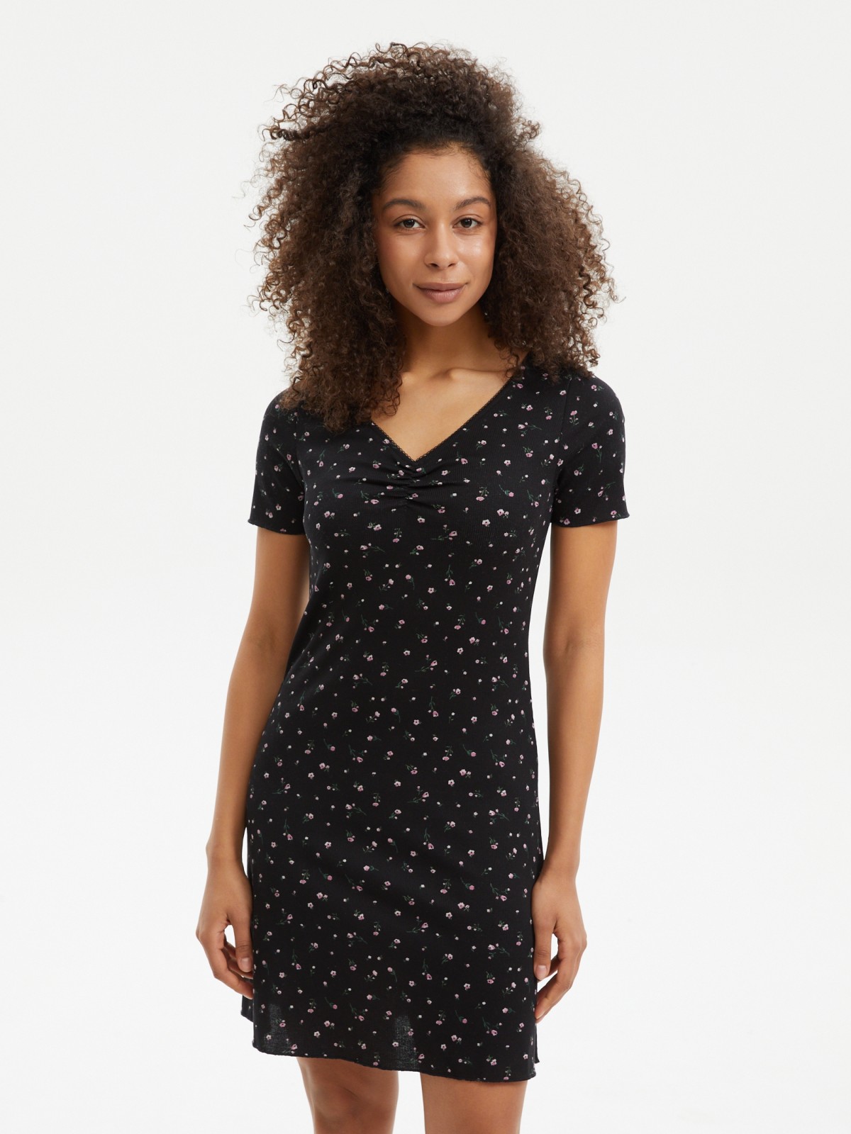 Платье длины мини с цветочным принтом