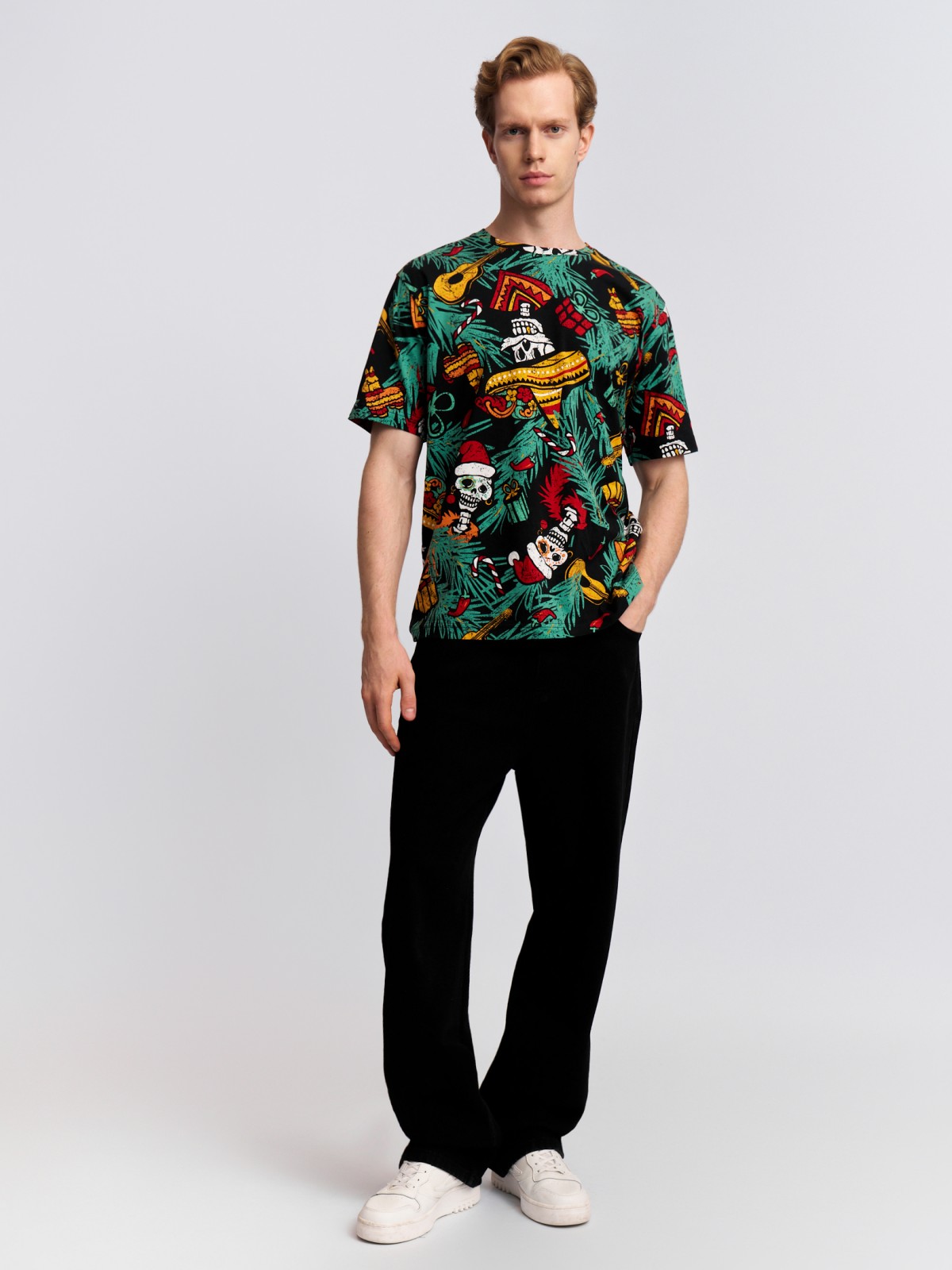 Новогодняя футболка из хлопка с принтом