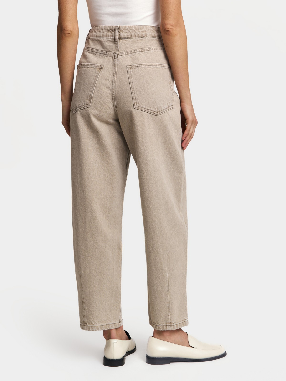 Джинсы силуэта Balloon с посадкой Loose