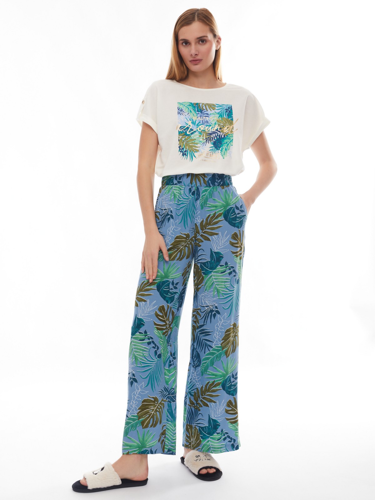 Домашний пижамный комплект (футболка и штаны)