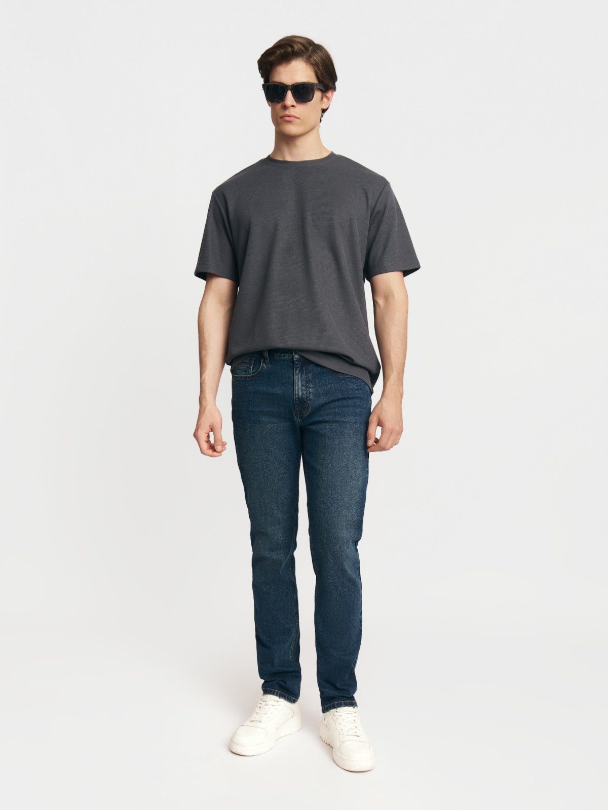 Джинсы фасона Tapered