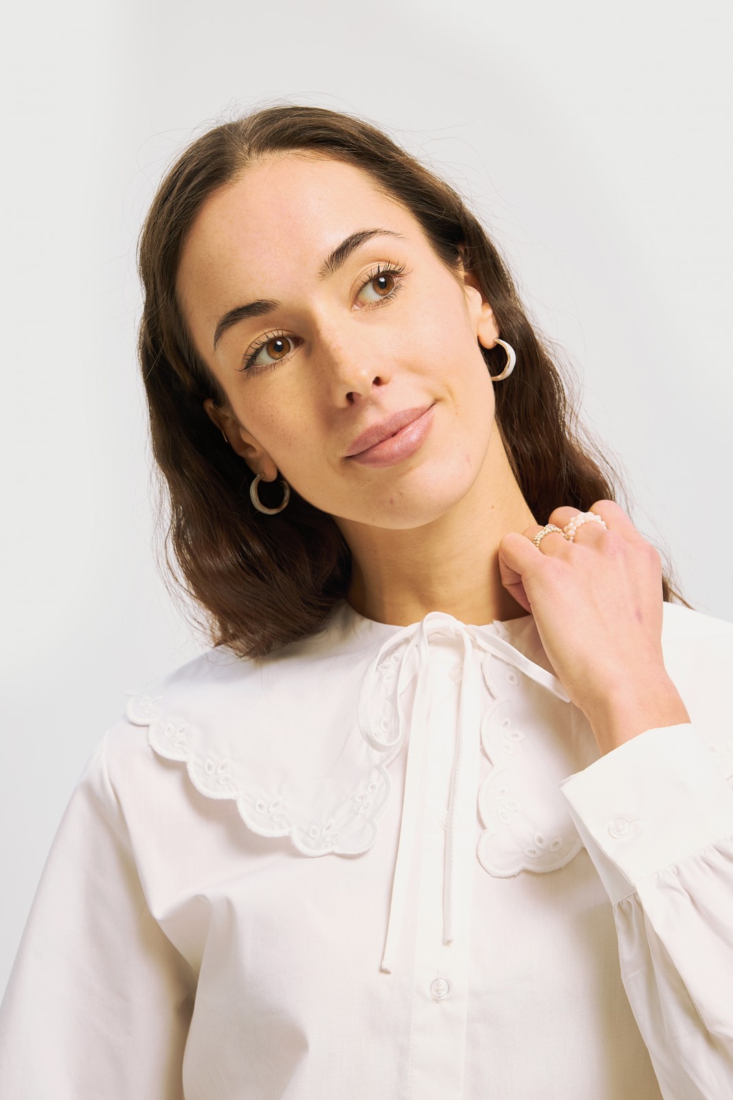 Блузка-рубашка из хлопка с акцентным воротником