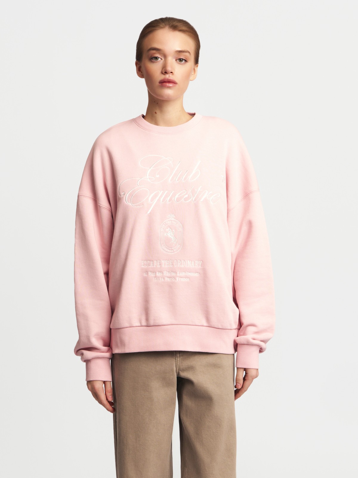 Свитшот оверсайз с надписью