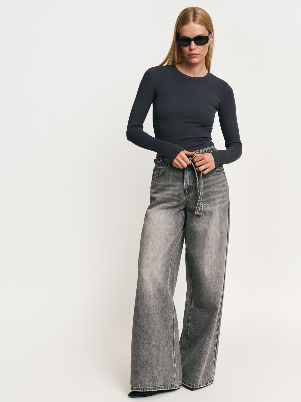 Джинсы силуэта Wide с посадкой Loose