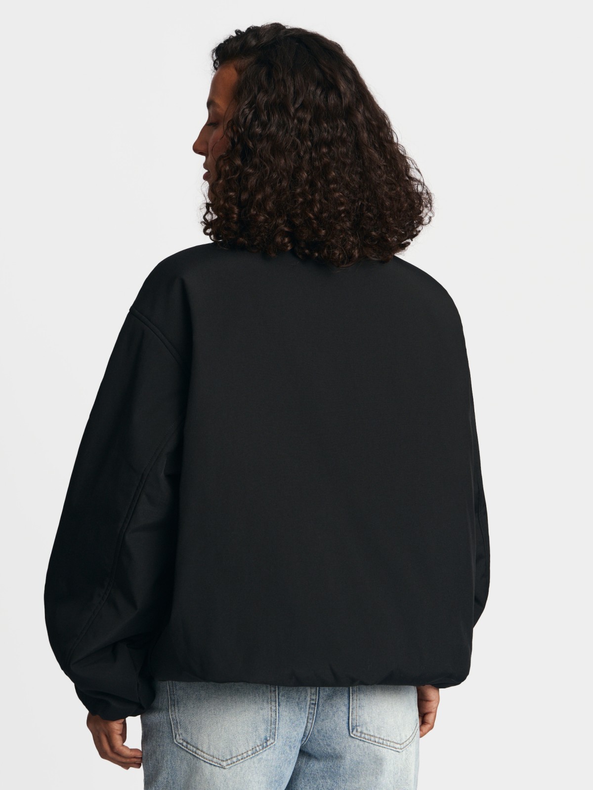 Утеплённая куртка-бомбер на синтепоне