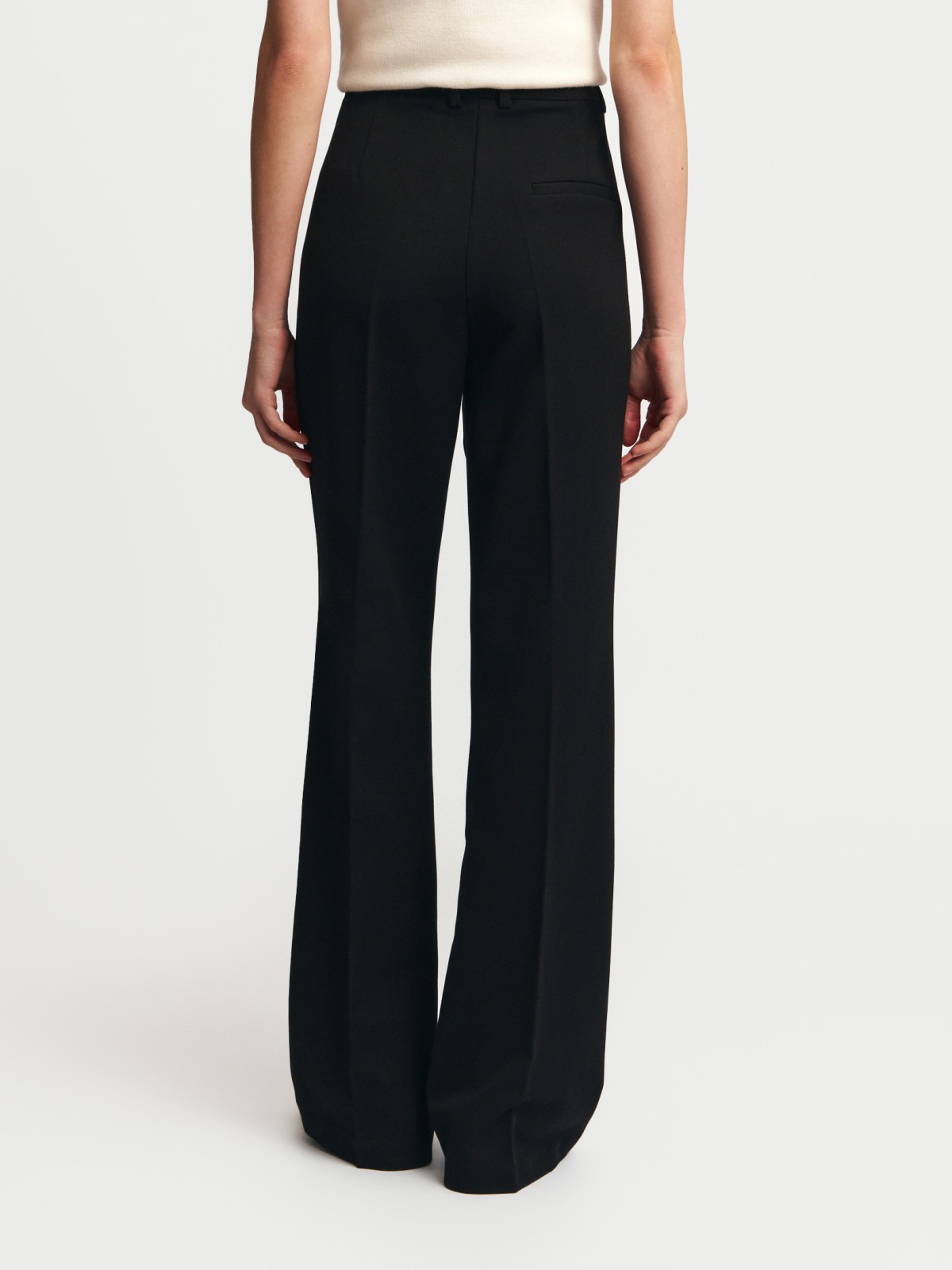 Брюки силуэта Bootcut со стрелками