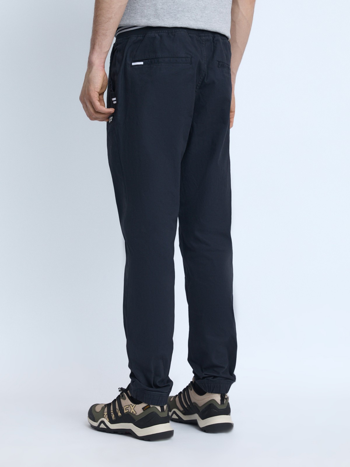 Брюки-джоггеры из хлопка на резинке